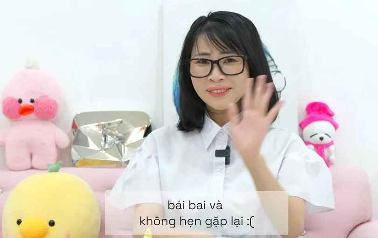 Youtuber Tho Nguyen giau co nao du giai nghe van hai ra tien?