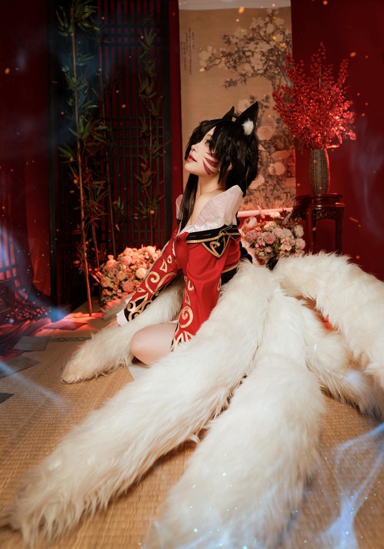 Nu MC Toc Chien tai SEA Games 31 du trend cosplay Ahri gay bao-Hinh-6