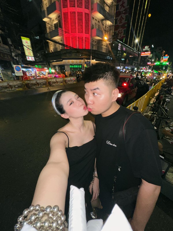 Chi gai hot girl hen ho voi chong cu MC Mai Ngoc gio ra sao?-Hinh-3