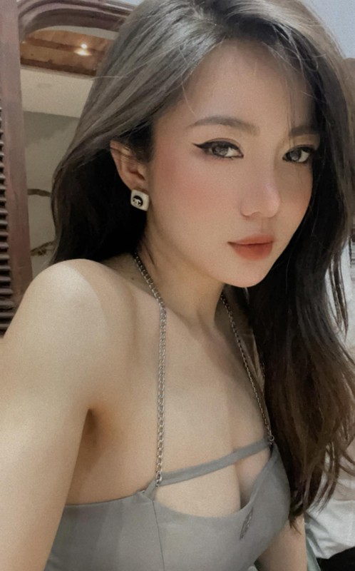 MC Tu Linh buc xuc khi bi cat ghep anh nhay cam-Hinh-7