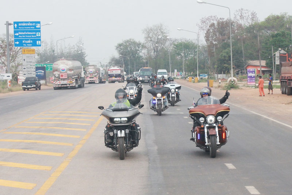 Nhung chien binh Harley cua H.O.G. Saigon lan banh tren dat Thai-Hinh-8