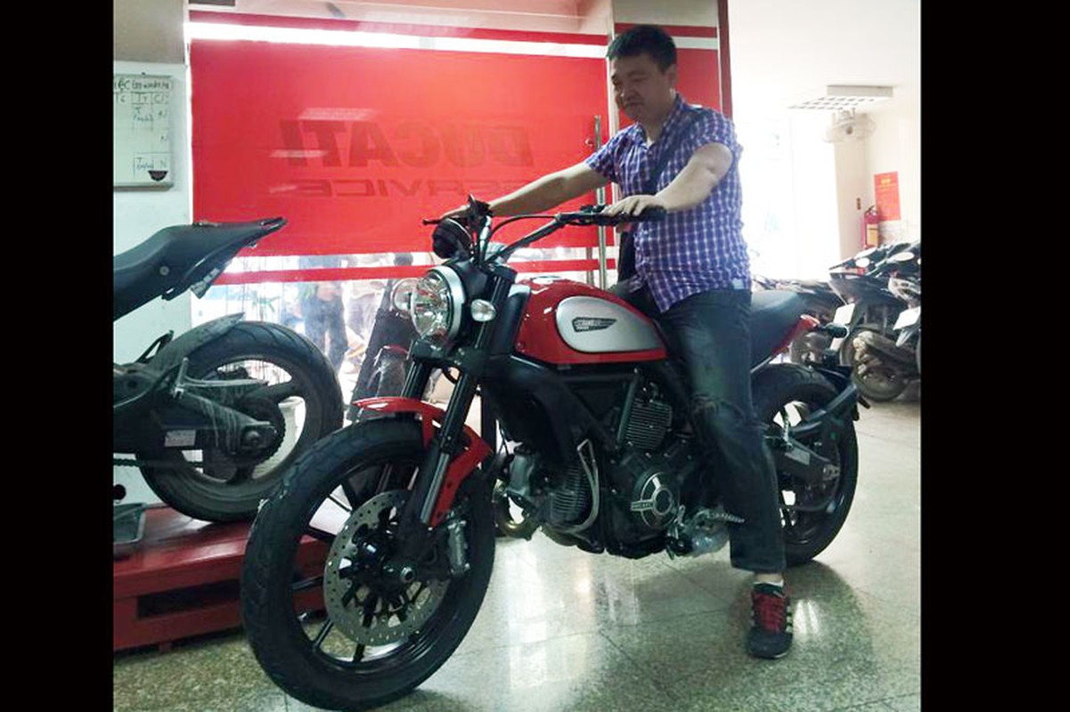 Ducati Scrambler do doc dao dau tien ve Viet Nam-Hinh-10