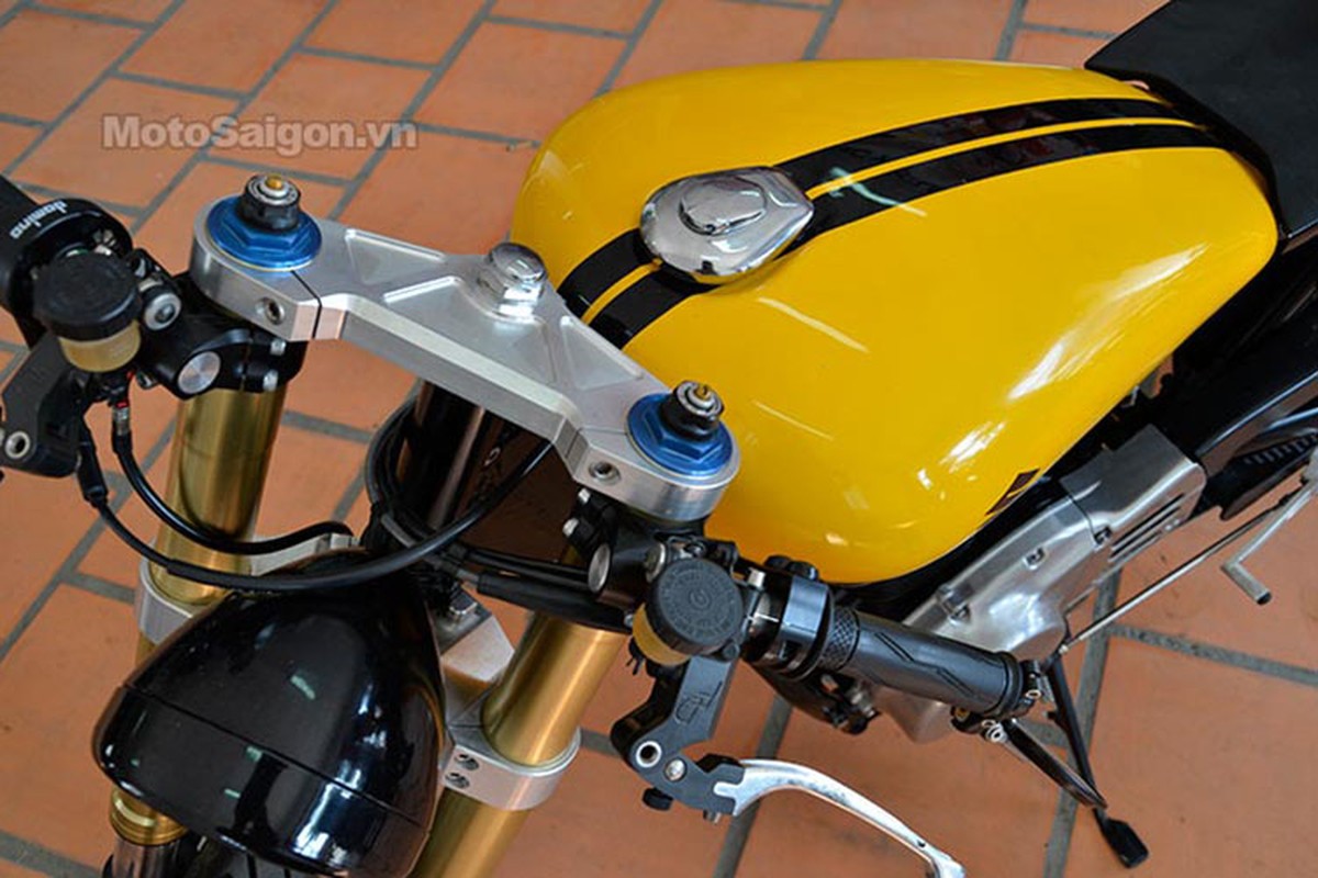 Tho Viet che Suzuki cafe racer 