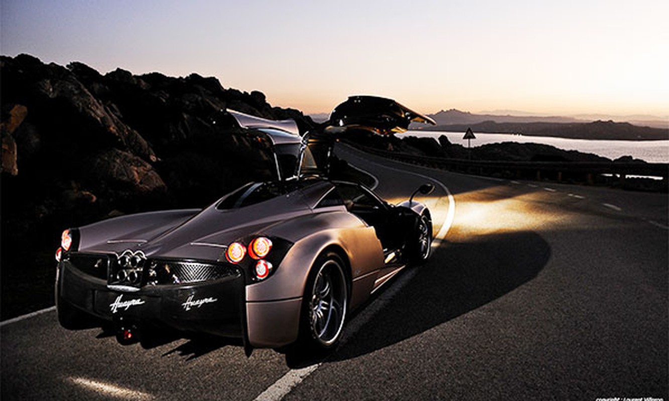 Pagani Huayra Roadster se ra mat trong thang 9-Hinh-2