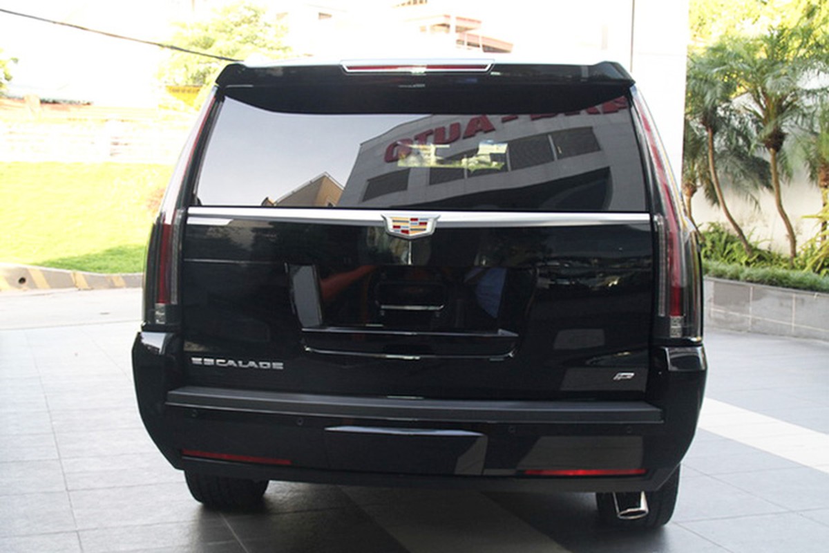 SUV hang sang Cadillac Escalade Platinum dau tien ve Viet Nam-Hinh-3