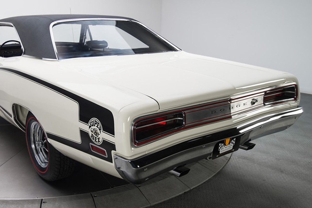 Dodge Coronet Super Bee - 