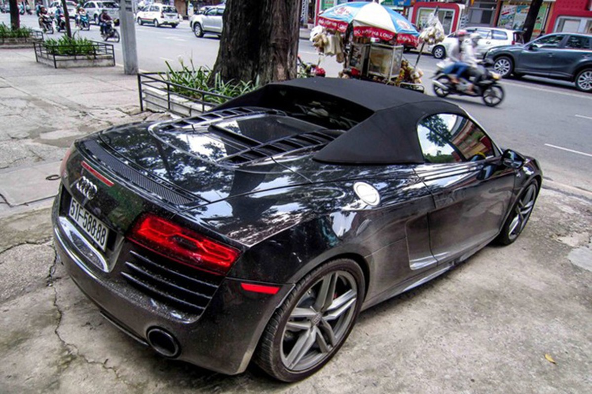 Audi R8 V10 mui tran ra bien trang dau tien tai Viet Nam-Hinh-4