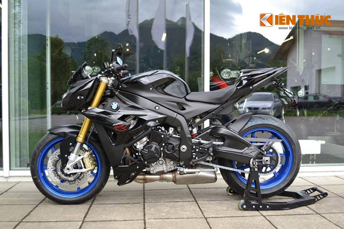 Ngam nakedbike BMW S1000R 