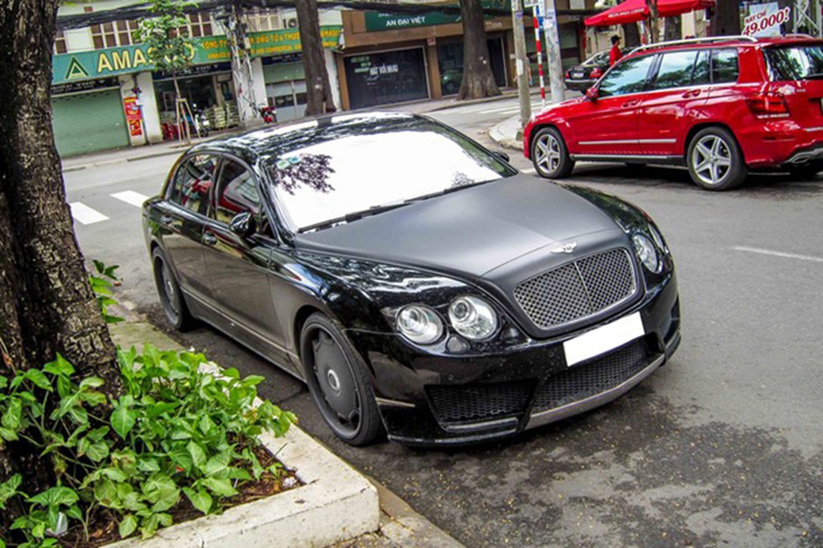 Xe sang Bentley do Mansory phong cach manh me tai Sai Gon-Hinh-5