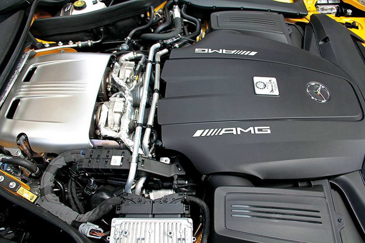 Ban do Mercedes-AMG GT RS cong suat 700 ma luc-Hinh-12