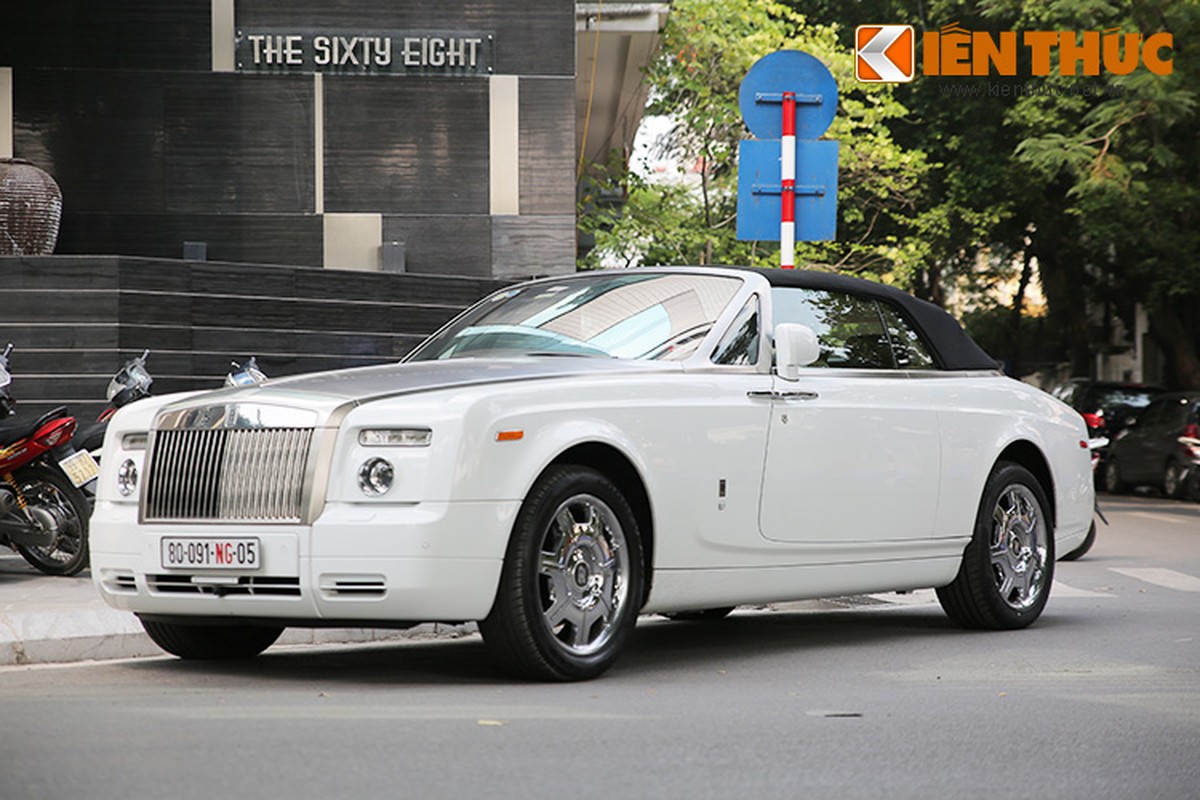 Sieu xe trieu do Rolls-Royce Phantom mui tran tai Ha Noi