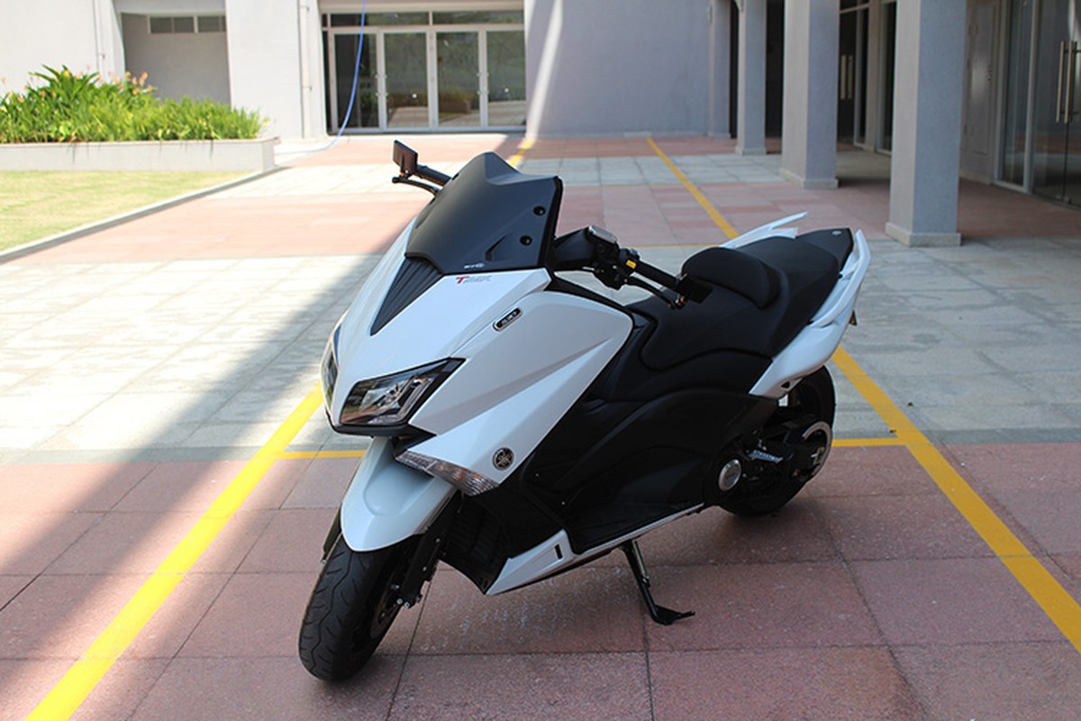 Can canh scooter Yamaha TMax gia 500 trieu tai VN-Hinh-23