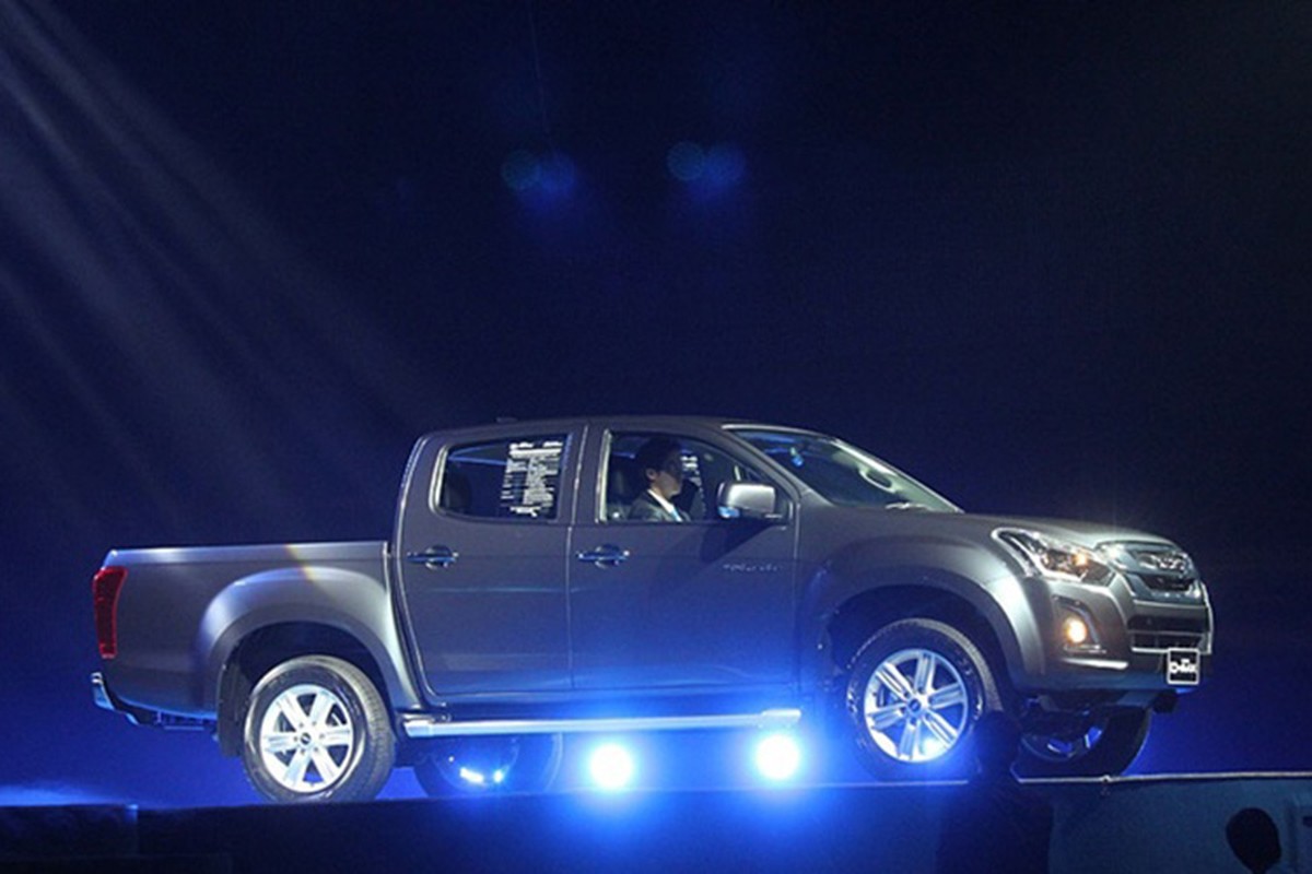 Isuzu ra mat pick-up D-Max 2015 chot gia tu 310 trieu dong