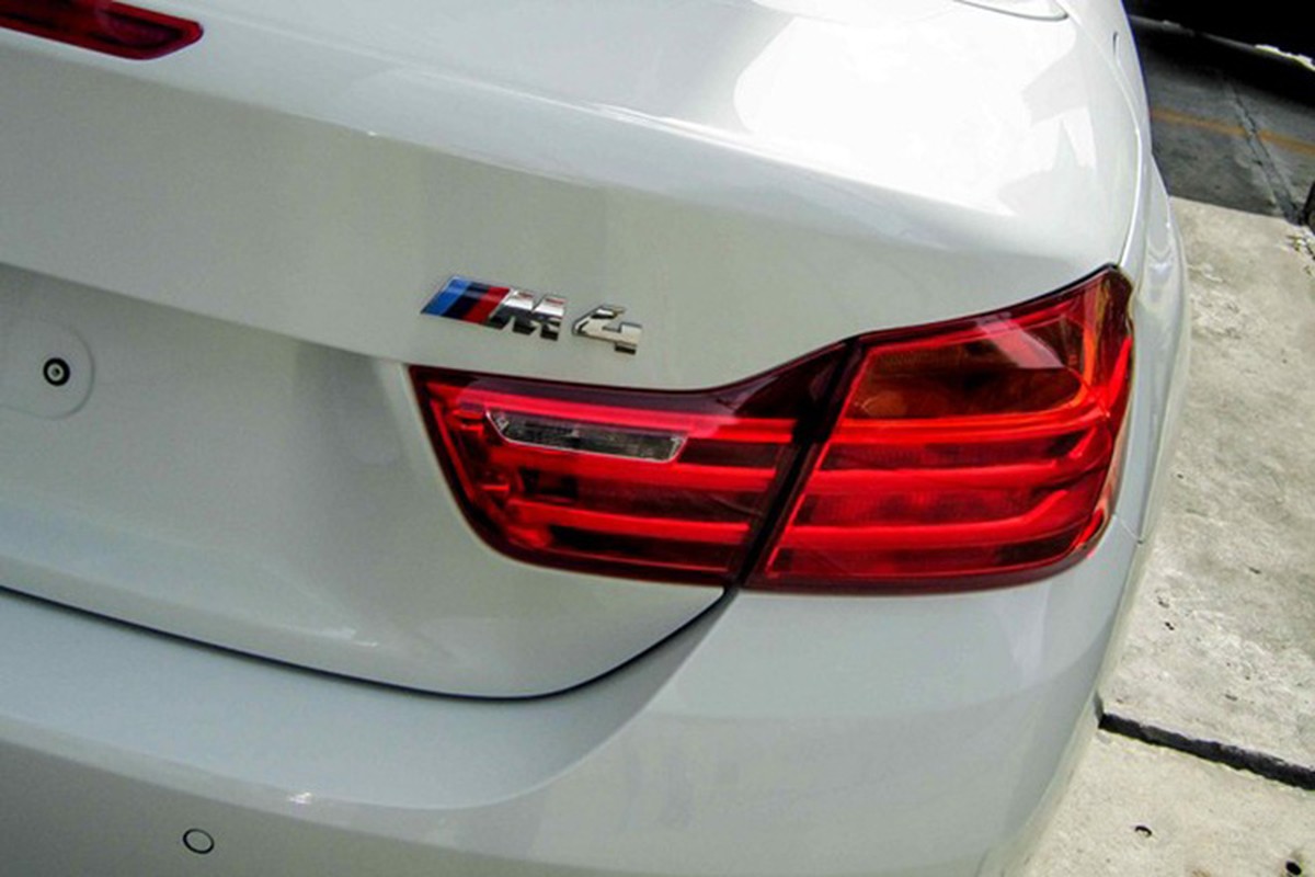 Ngam xe sang BMW M4 mui tran hon 4 ty tai Viet Nam-Hinh-6