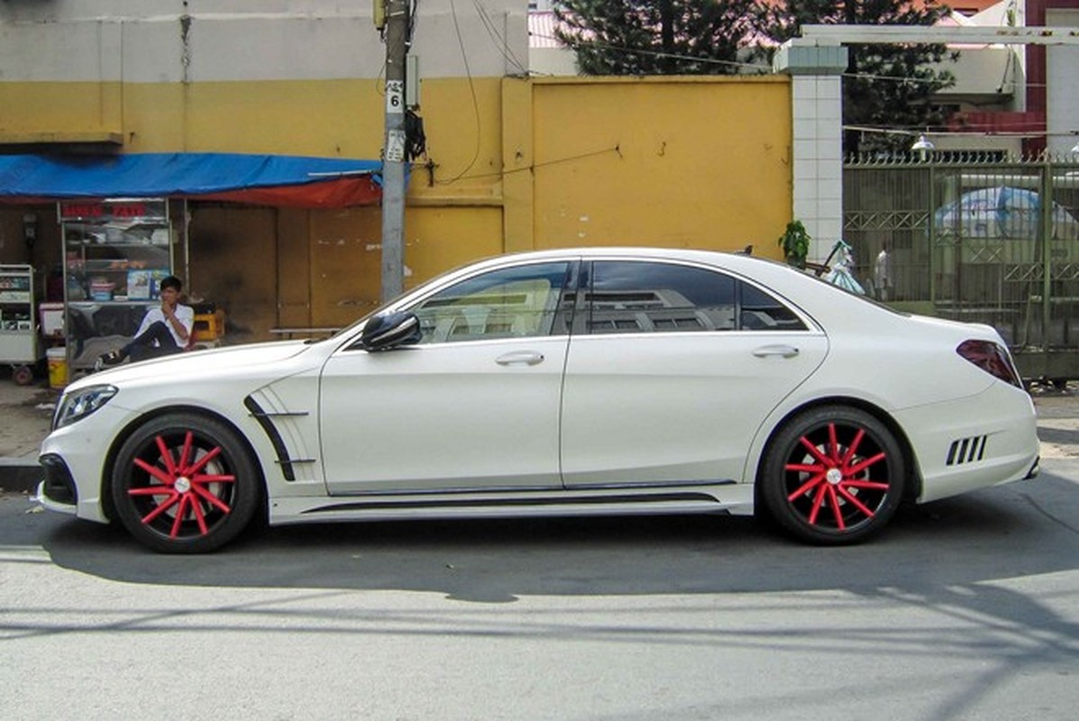 Mercedes S-Class len doi 