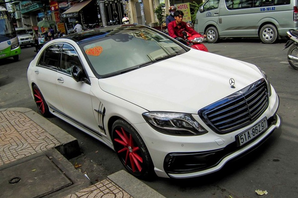 Mercedes S-Class len doi 