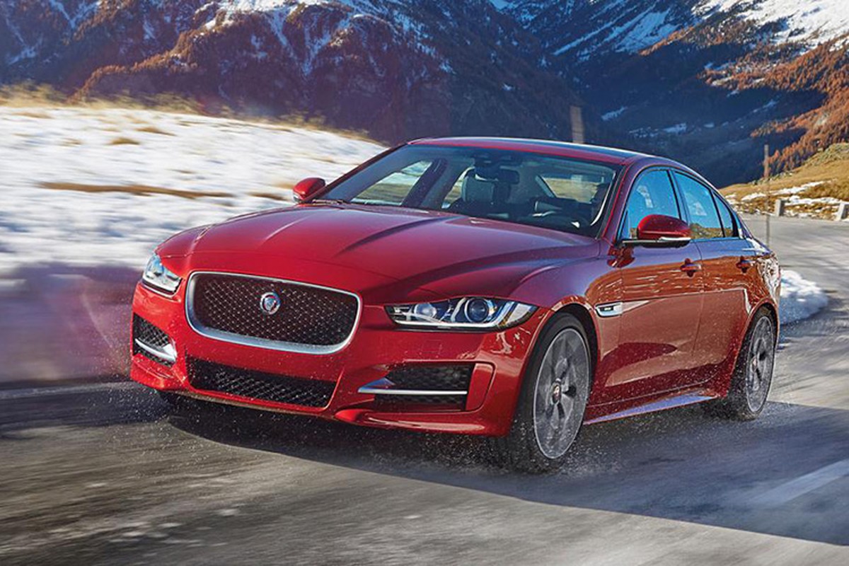 Jaguar XE 2017 trinh lang, chot gia tu 1 ty dong