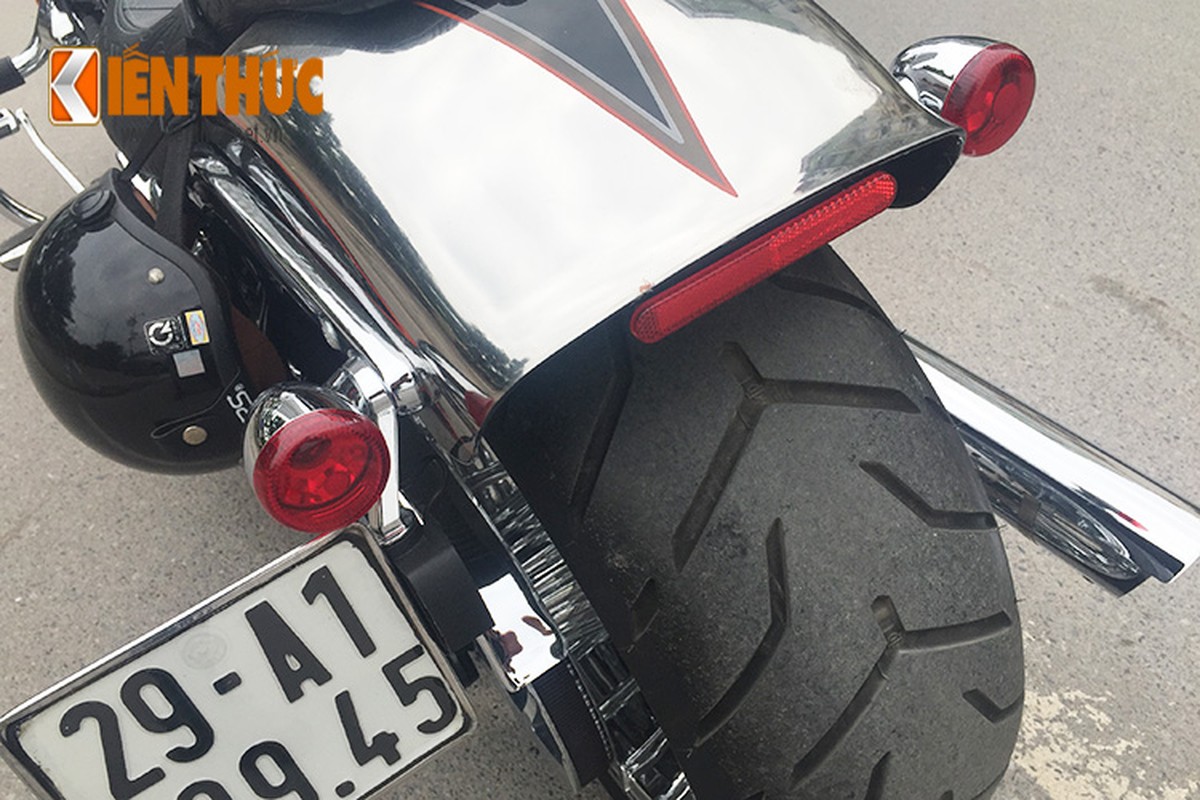 Chi tiet Harley Softail CVO Breakout gia 1,4 ty tai Ha Noi-Hinh-11