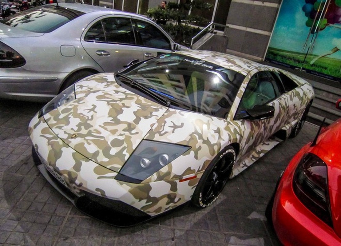 Lamborghini Murcielago phong cach 