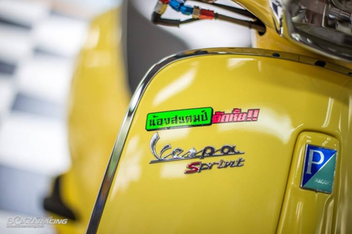 Xe tay ga Vespa Sprint sieu chat voi loat 