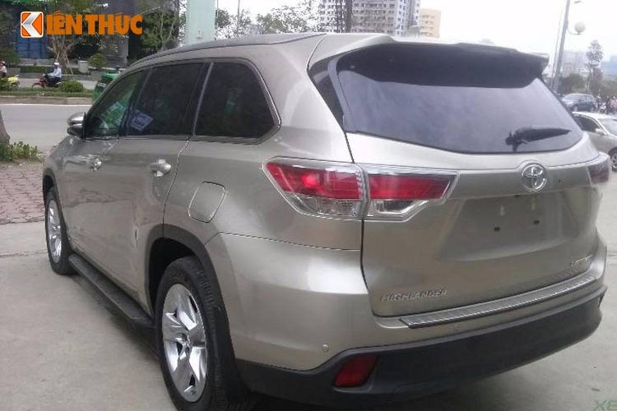 Toyota Highlander 2016 Limited gia gan 3 ty tai Viet Nam-Hinh-4