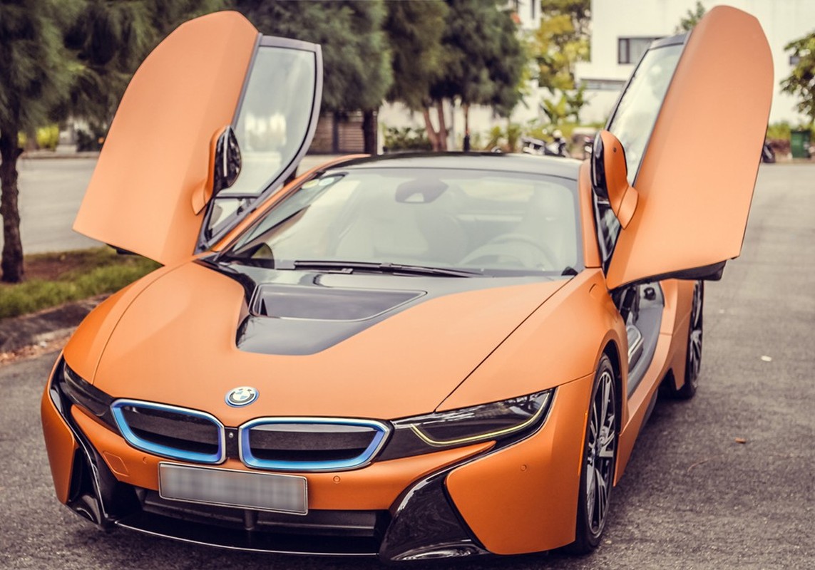 Cap sieu xe BMW i8 