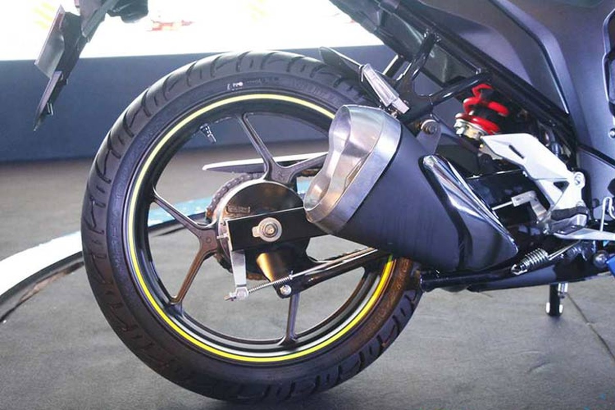 Can canh moto con tay Suzuki Gixxer SF gia chi 30 trieu-Hinh-10