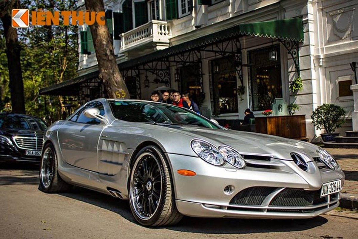 Mercedes SLR McLaren 