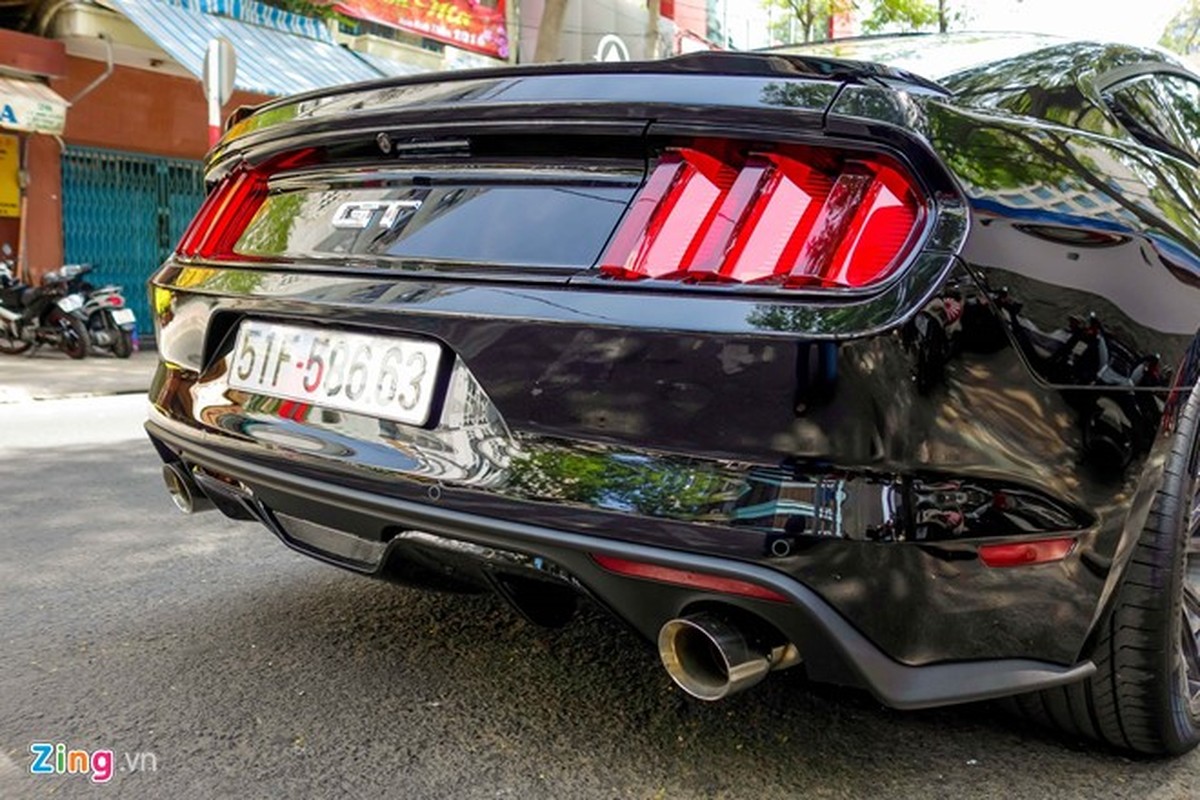 Ford Mustang GT do goi phu kien hang hieu o Sai Gon-Hinh-7