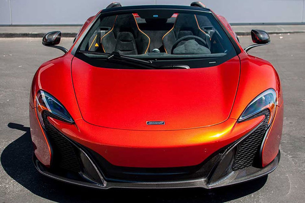 Sieu xe tien ty McLaren 650S mui tran thu 3 ve Viet Nam