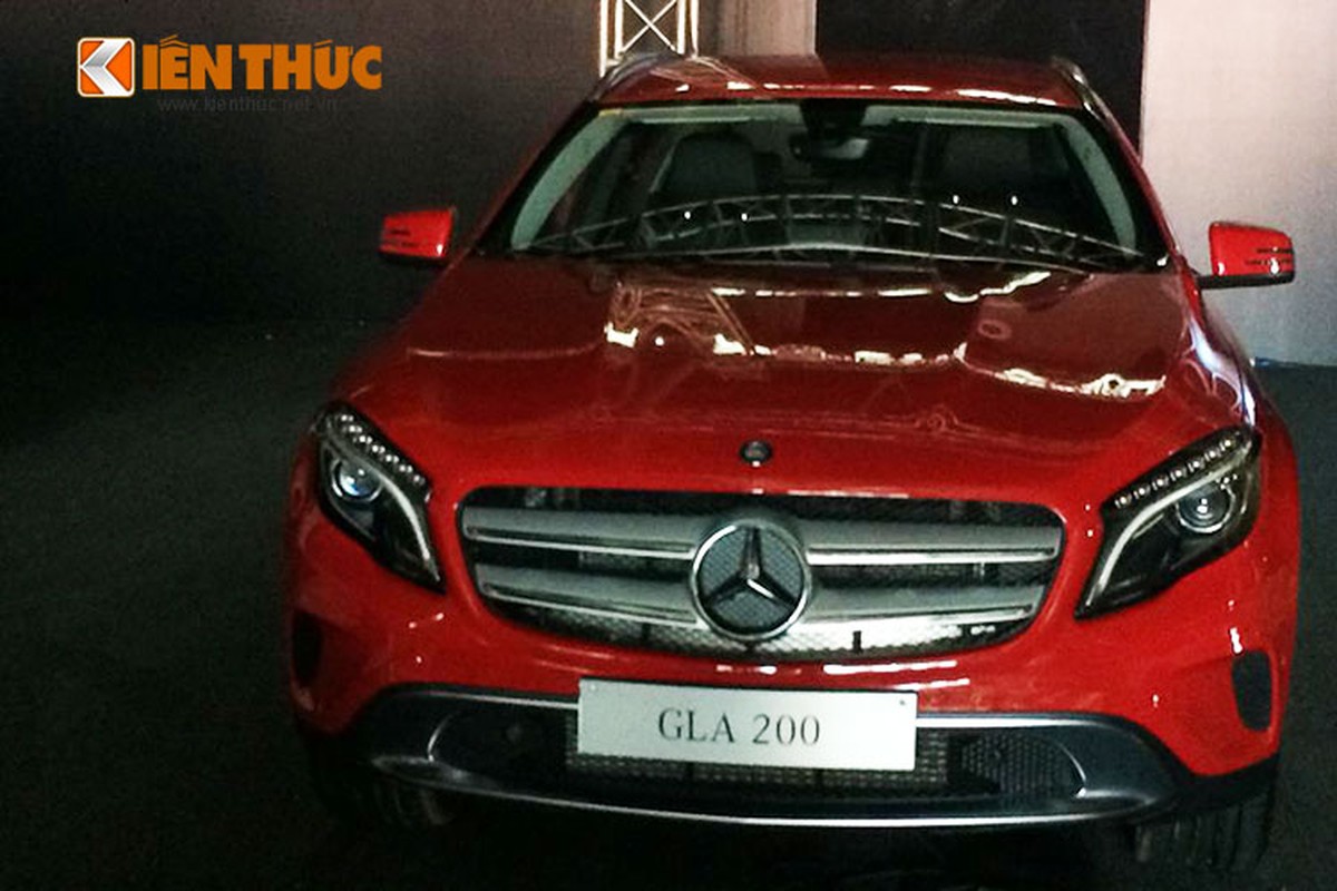 Lo dien dan xe tri gia 100 ty cua Mercedes tai Ha Noi-Hinh-10