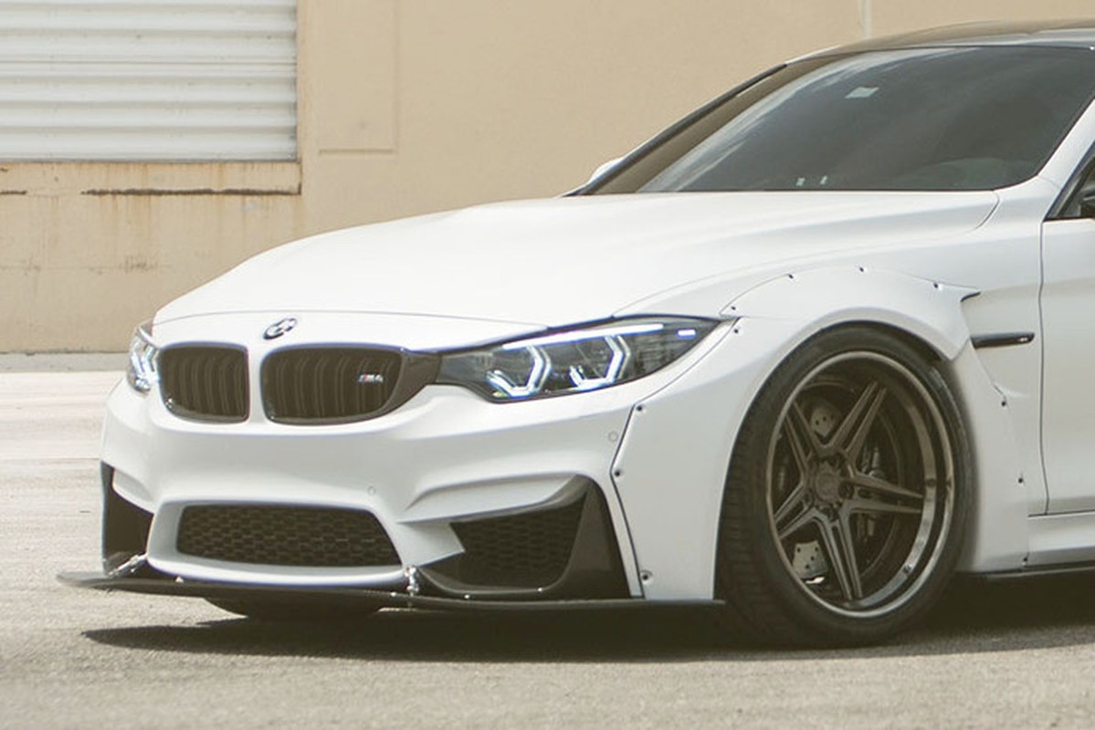 BMW M4 do widebody Liberty Walk 