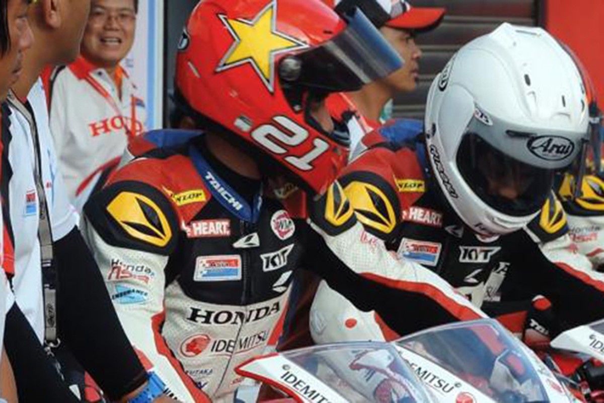 Honda Viet Nam tham du chang 4 giai dua moto Chau A-Hinh-7