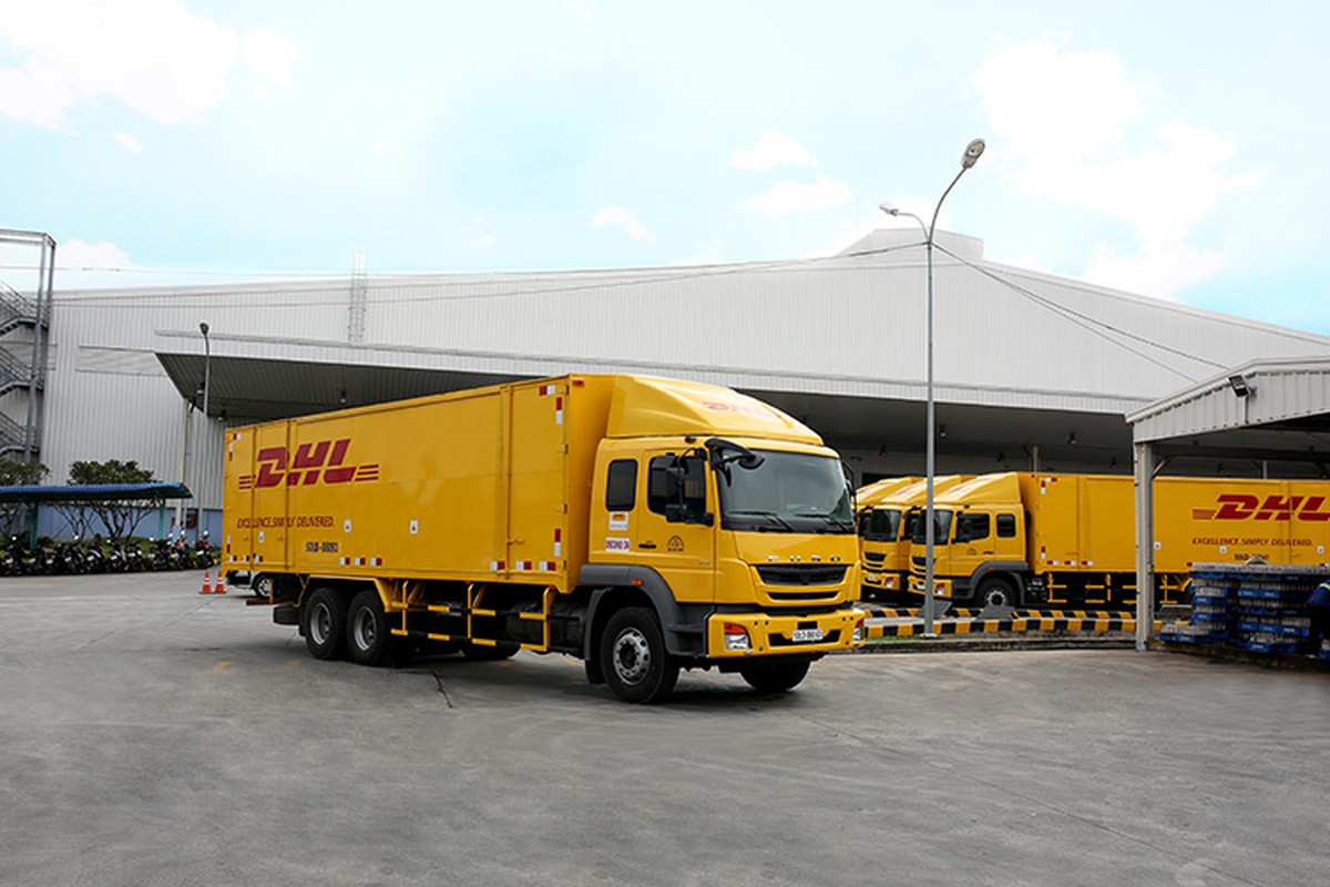 Fuso Fighter FJ 24 gia 1,2 ty gia nhap DHL Supply Chain-Hinh-3