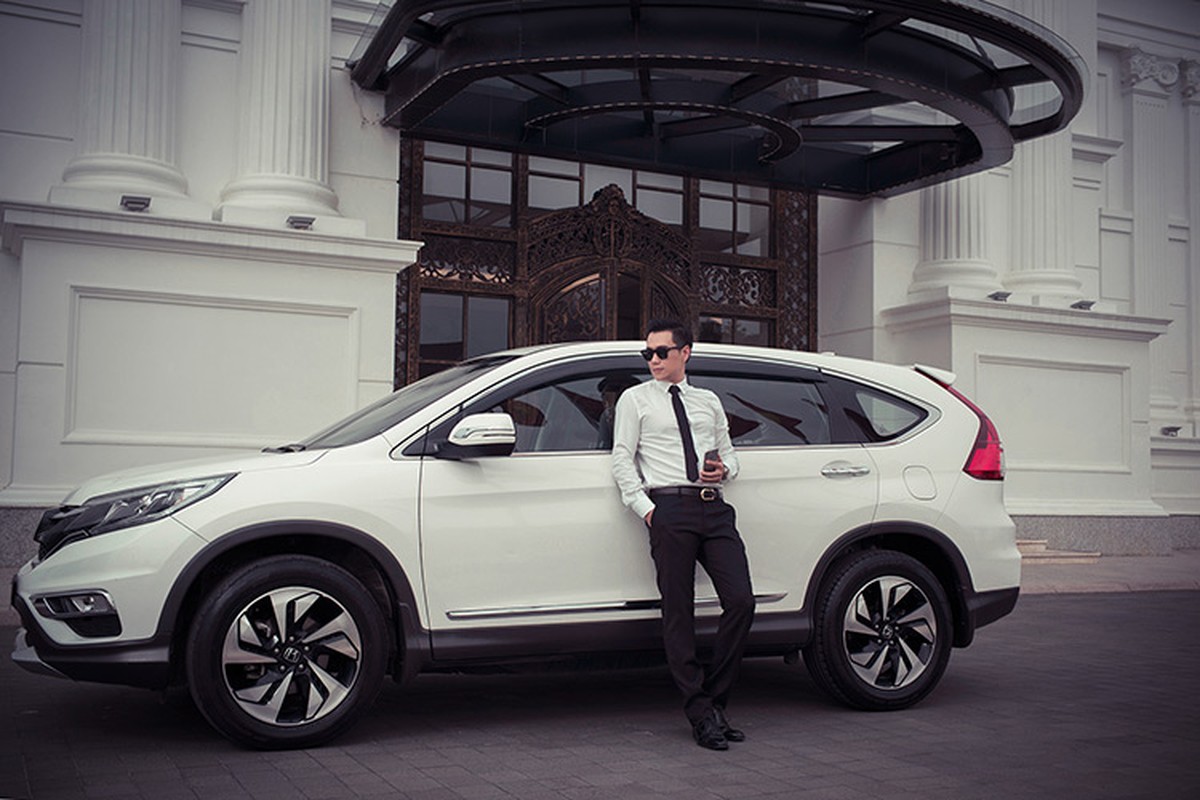 Honda CR-V giam gia 100 trieu 