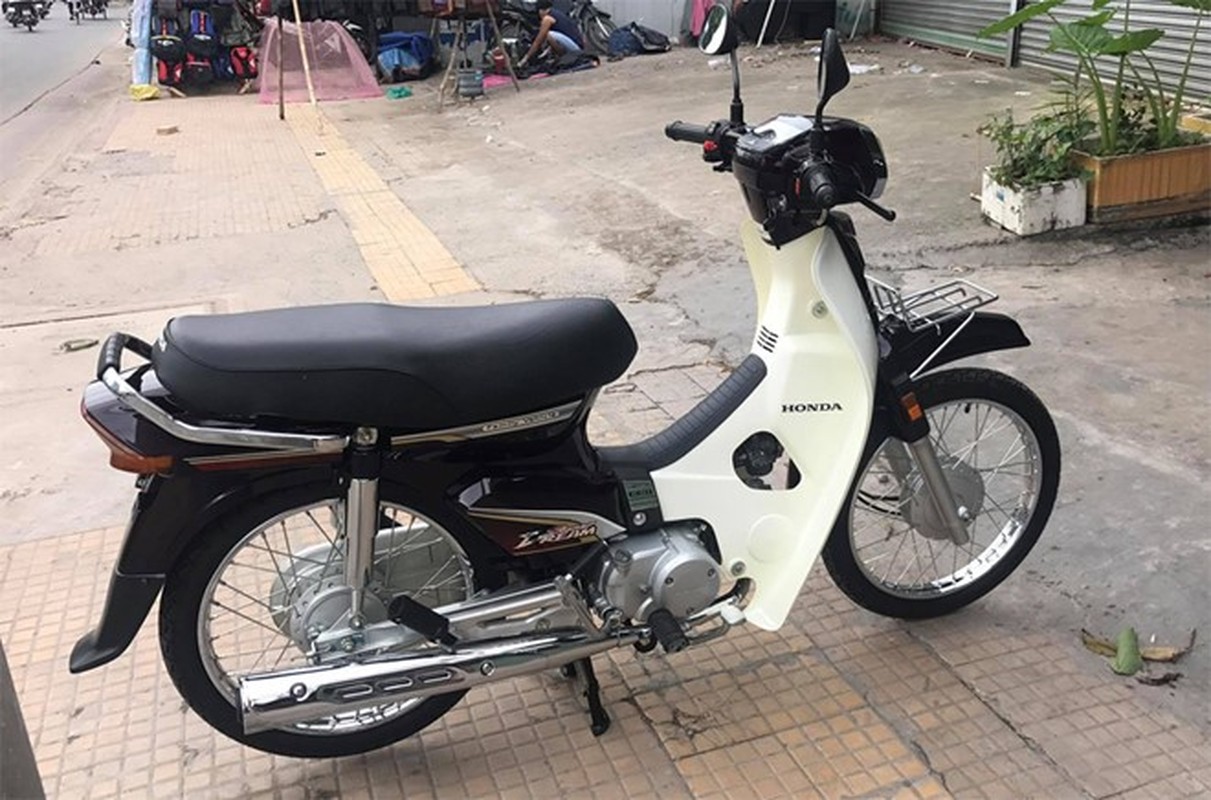 Honda Super Dream Viet Nam 