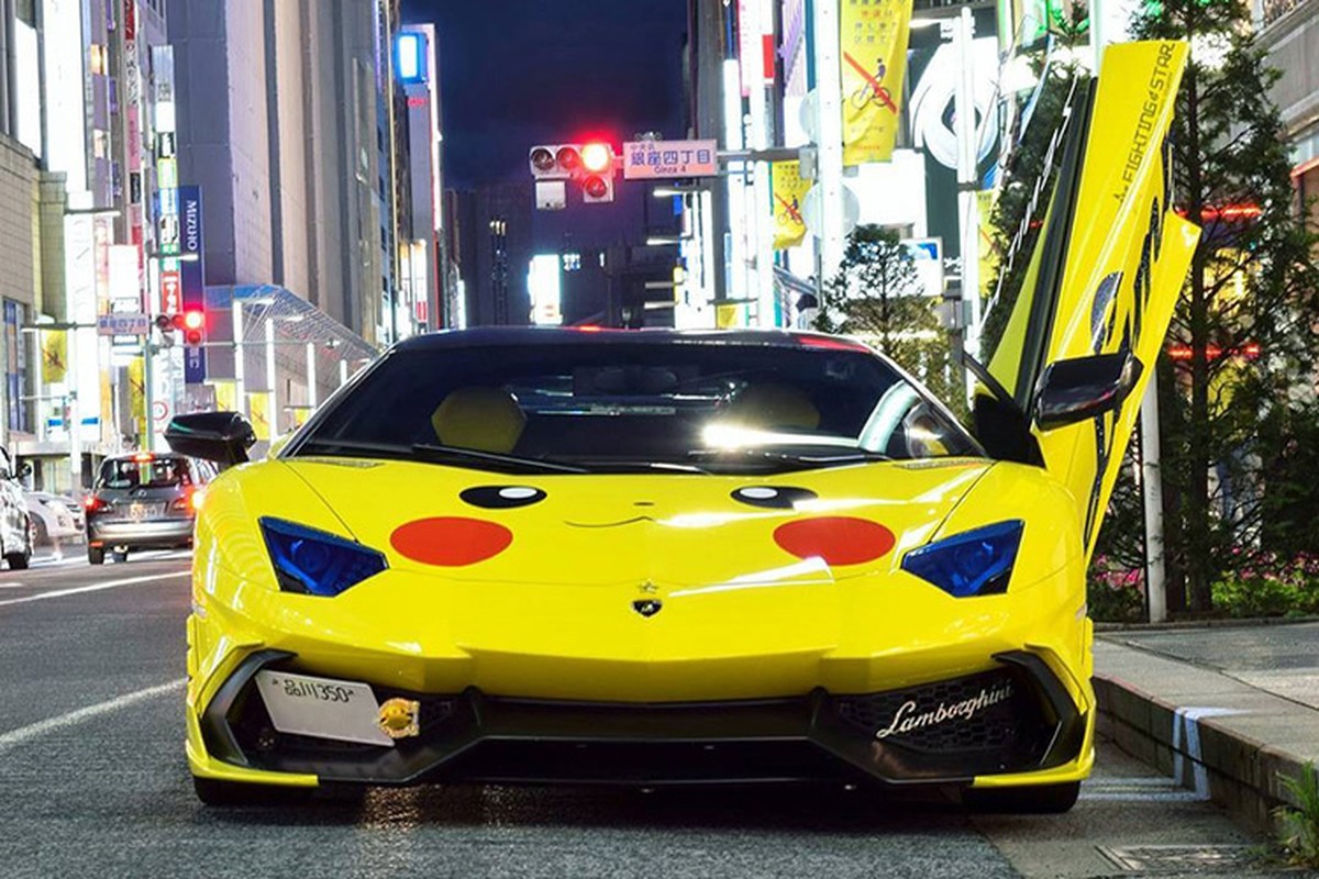 Den ca sieu xe Lamborghini Aventador cung do 