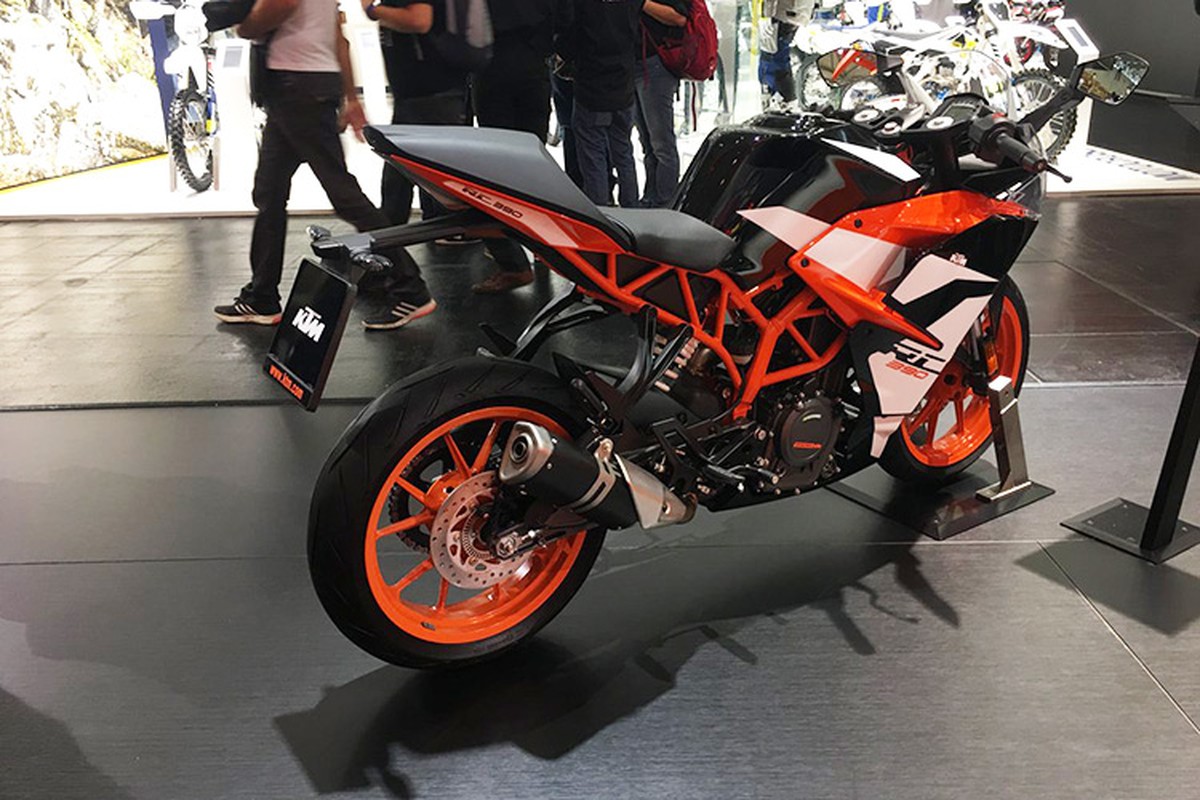 KTM ra mat RC390 va RC200 moi gia chi tu 57 trieu-Hinh-11