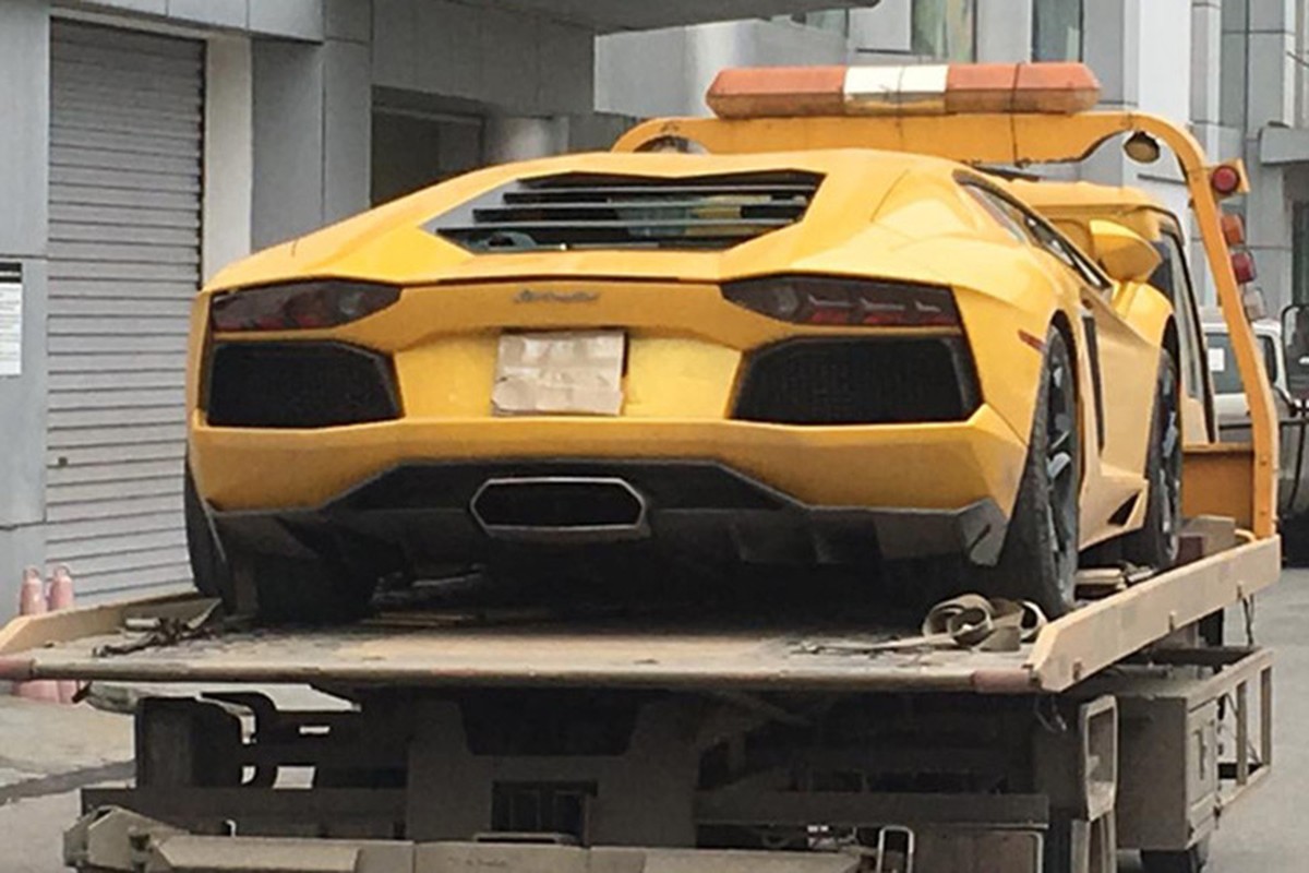 Bo doi Lamborghini 39 ty tu Ha Noi ve Sai Gon don Tet-Hinh-4