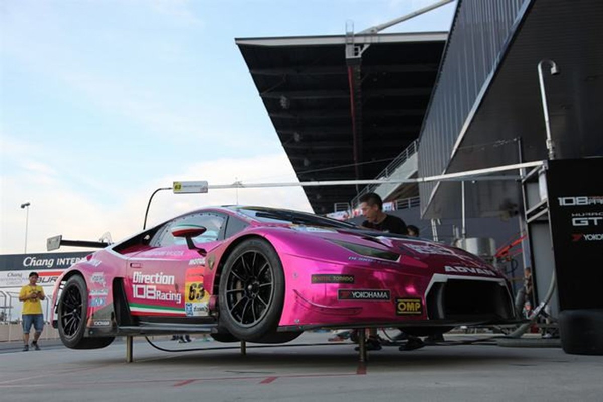 Sieu xe Lamborghini Huracan GT3 gia chi 6,8 ty dong-Hinh-8