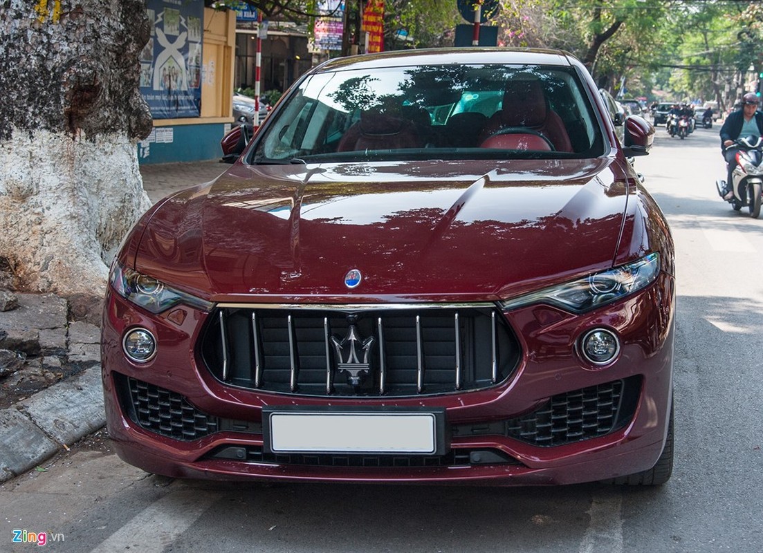 Xe sang Maserati Levante hon 5 ty lan banh tai Ha Noi-Hinh-3