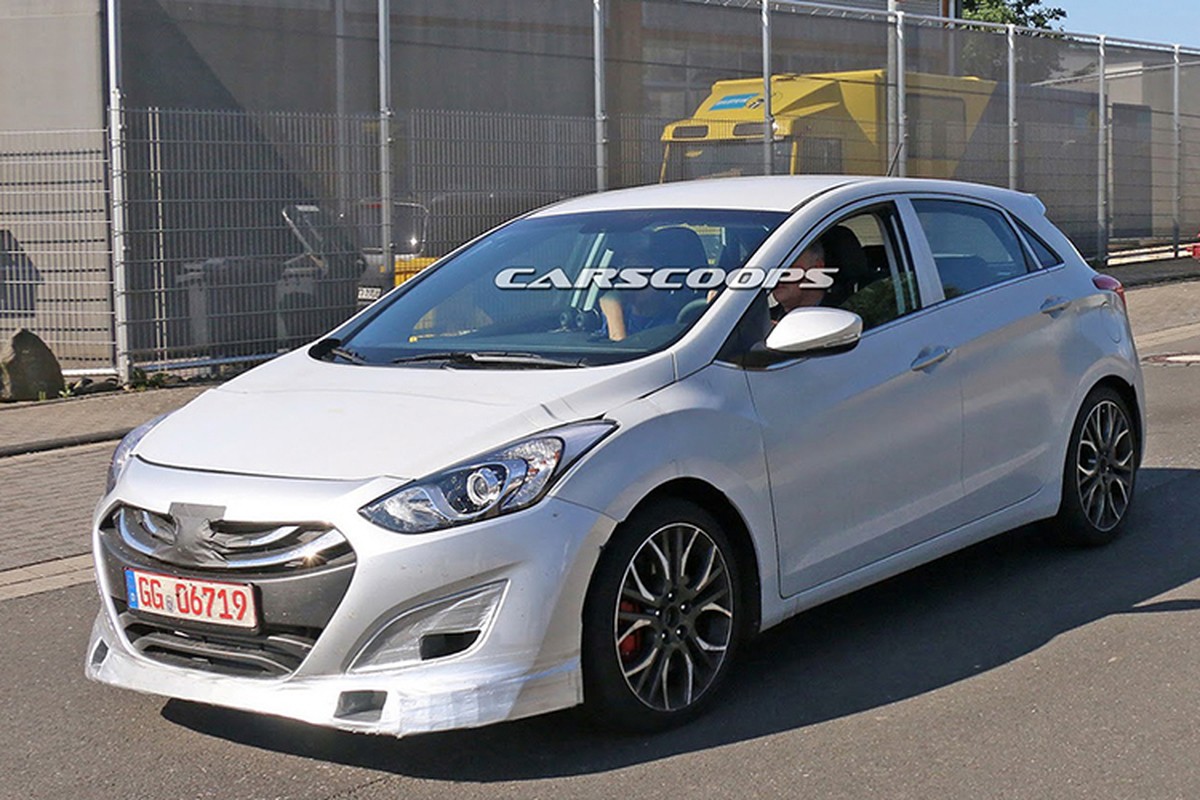 Xe hieu suat cao Hyundai i30N 