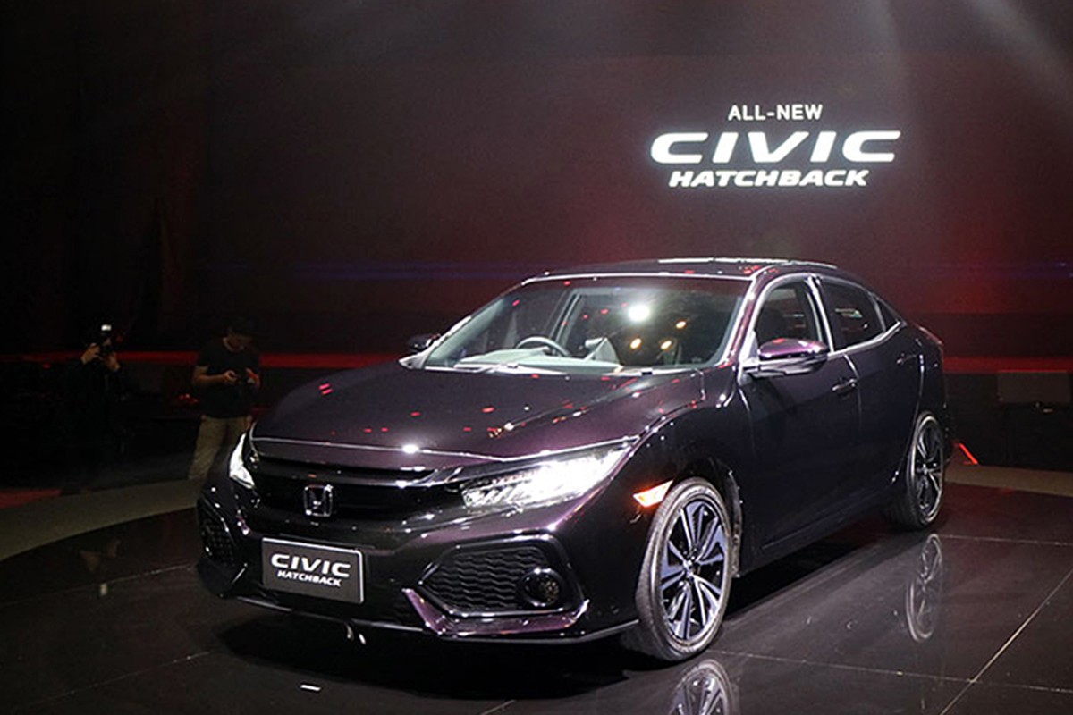 Honda Civic Hatchback 2017 gia re rat gan Viet Nam
