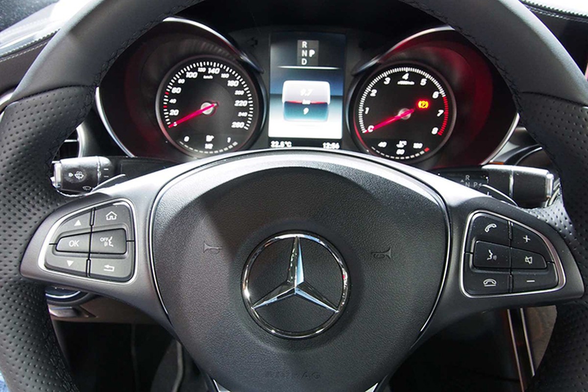 Mercedes-Benz ra mat GLC Coupe 