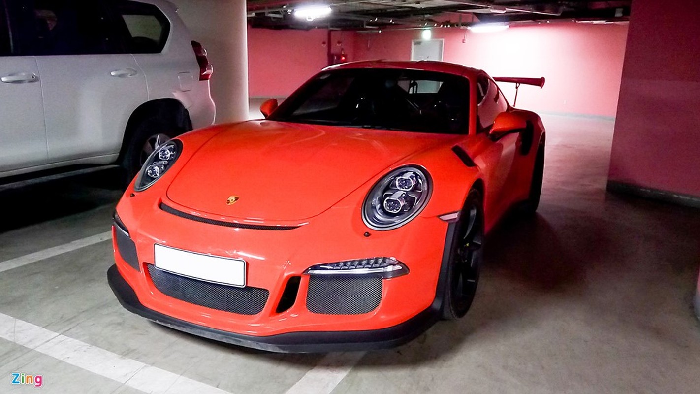 Sieu xe Porsche 911 GT3 RS doc nhat Viet Nam xuong pho