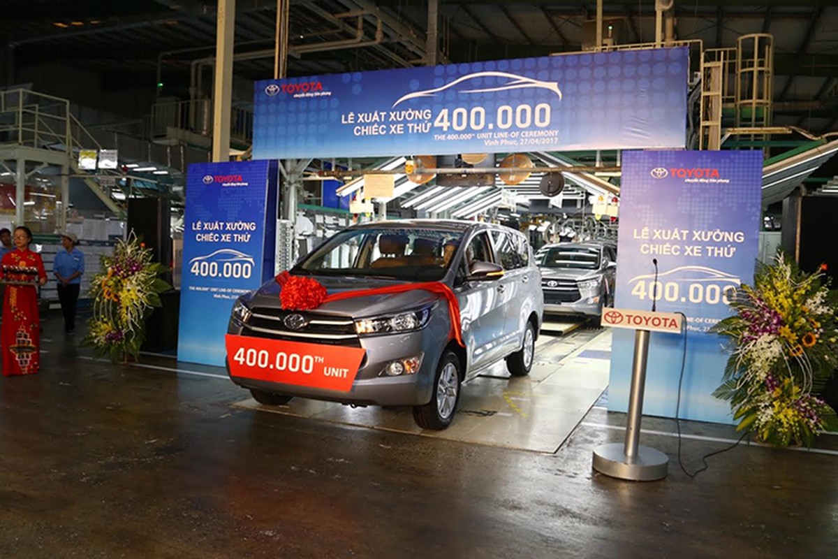 Innova la xe oto thu 400.000 cua Toyota tai Viet Nam