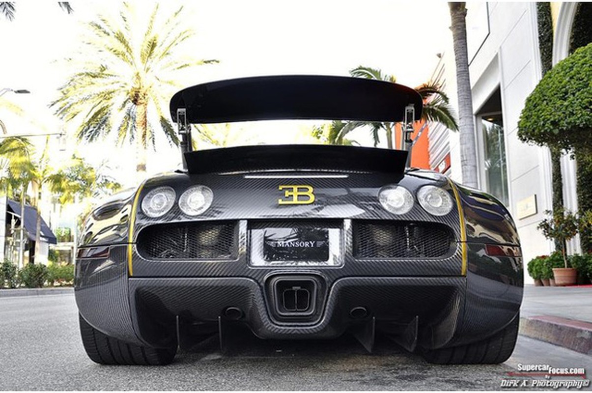 Sieu xe Bugatti Veyron doc nhat The gioi gia hon 3 trieu do-Hinh-8