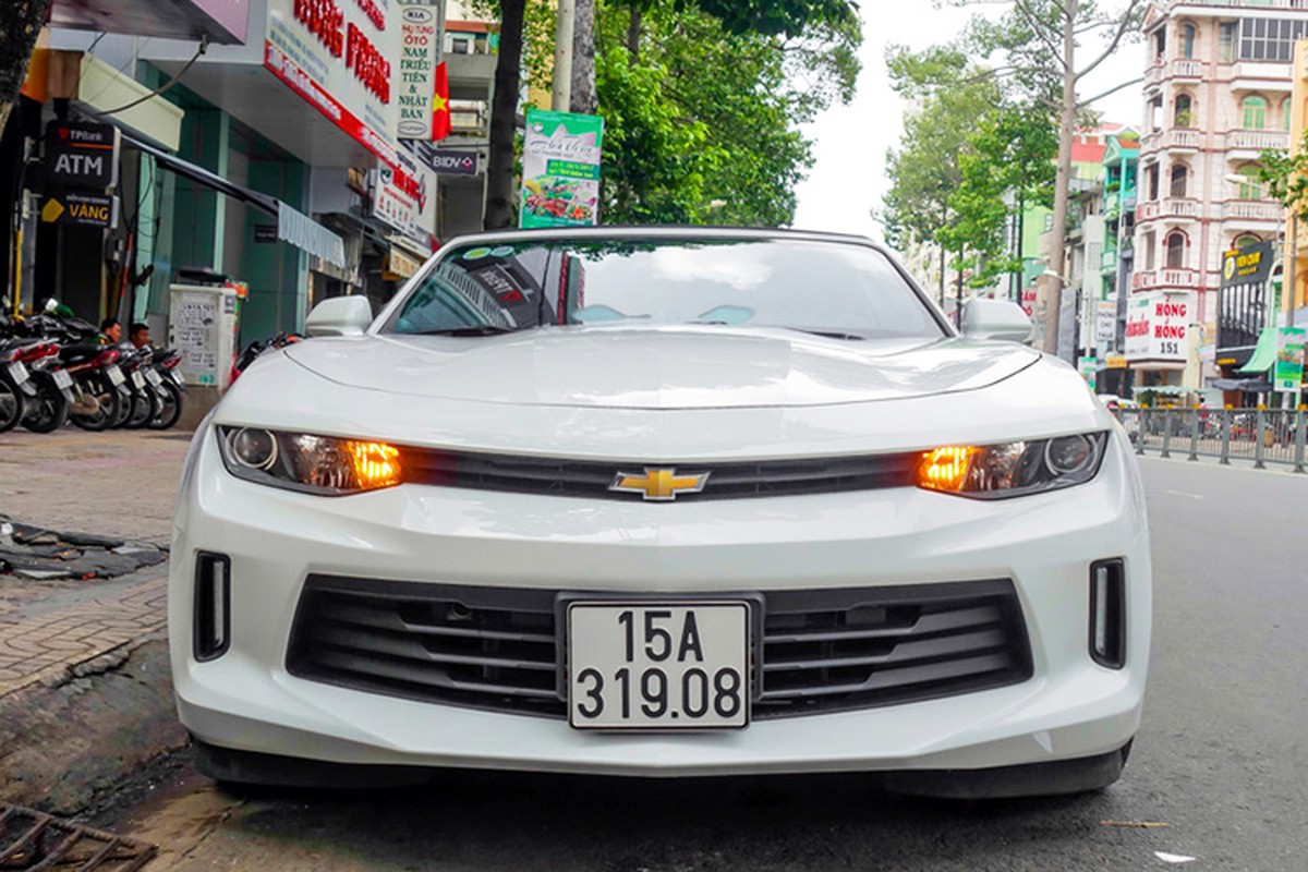 Chevrolet Camaro 2017 mui tran hon 3 ty tai Sai Gon-Hinh-2