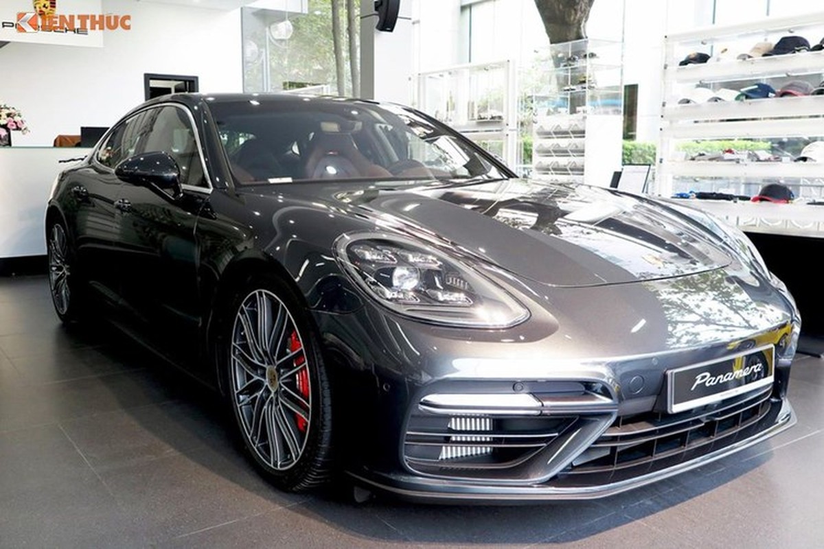 Porsche Panamera Turbo 2017 gia 12 ty tai Hai Phong