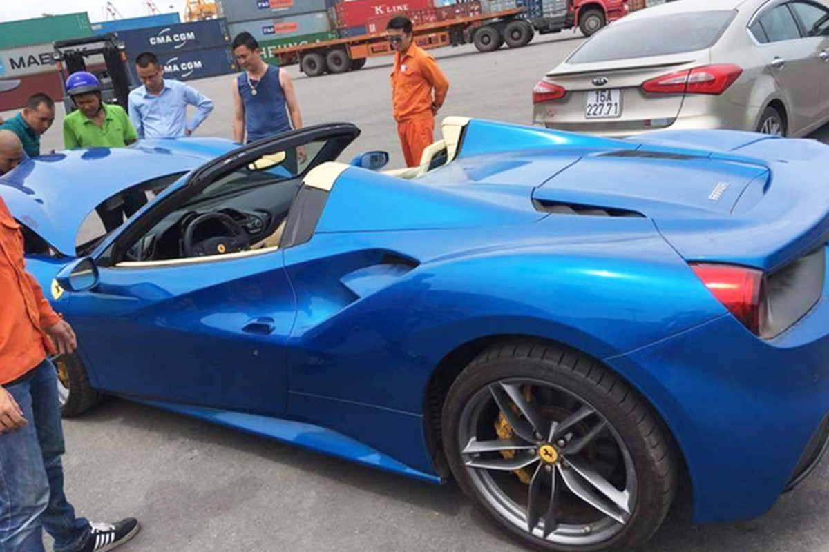 Ferrari 488 Spider tien ty dau tien ve Viet Nam tai xuat-Hinh-7